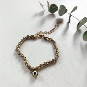 anthropologie • leather & gold chain bracelet